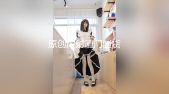 《无水精品?魔手?外购》近水楼台先得月！厕拍达人女卫生间偸拍校内那些在告白群里被疯狂追求的校花级女神方便 附生活照