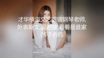  双马尾卡哇伊新人妹子吊带睡衣道具自慰，新买的假屌开箱试用