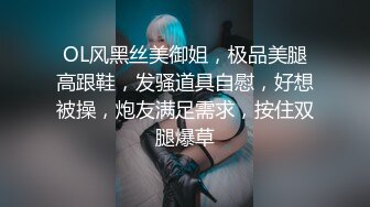 后入系列小母狗被操得不行了