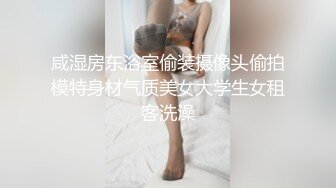 熟女母狗在家自己玩拳交