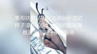 夫妻自拍，骚媳妇喜欢后入