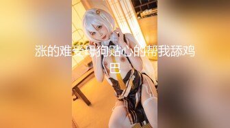 商场女厕偷拍 穿着黄色细高跟美少妇的精致小美鲍