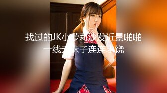 冠希传媒GX-010轮奸同学的熟女妈妈